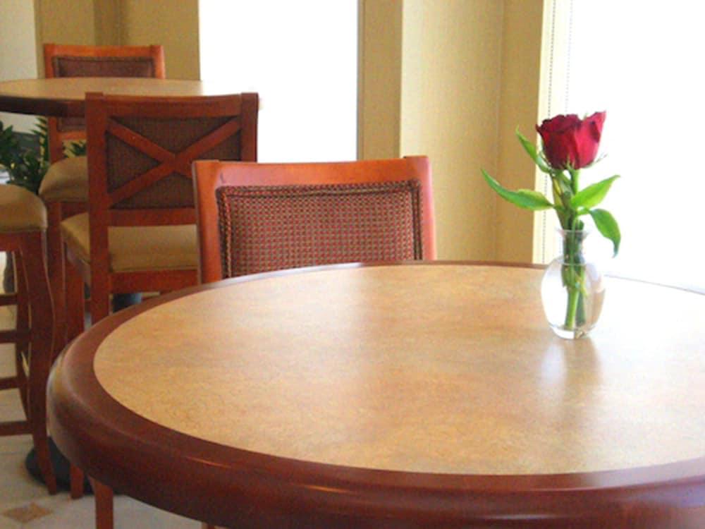Hilton Garden Inn Riverhead  Kültér fotó