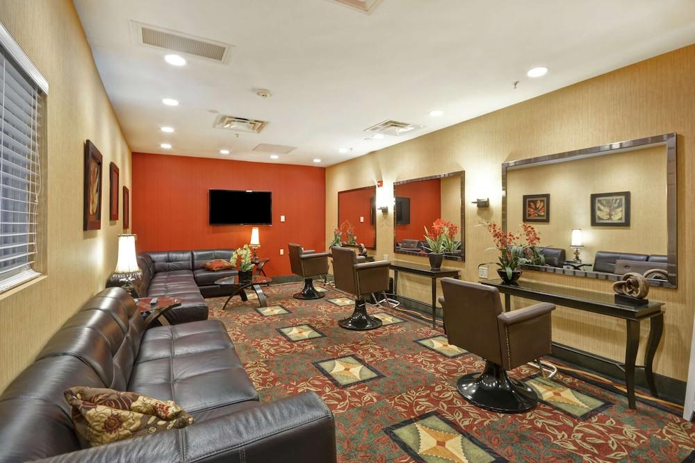 Hilton Garden Inn Riverhead  Kültér fotó