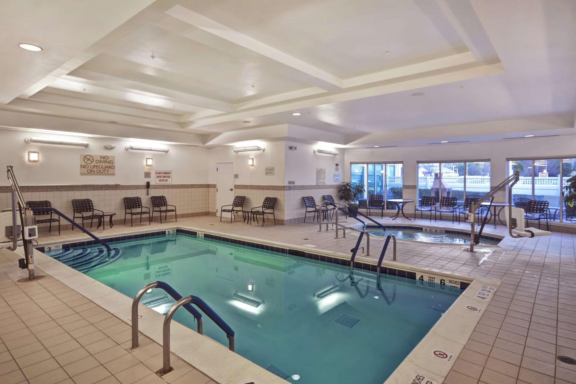 Hilton Garden Inn Riverhead  Kültér fotó