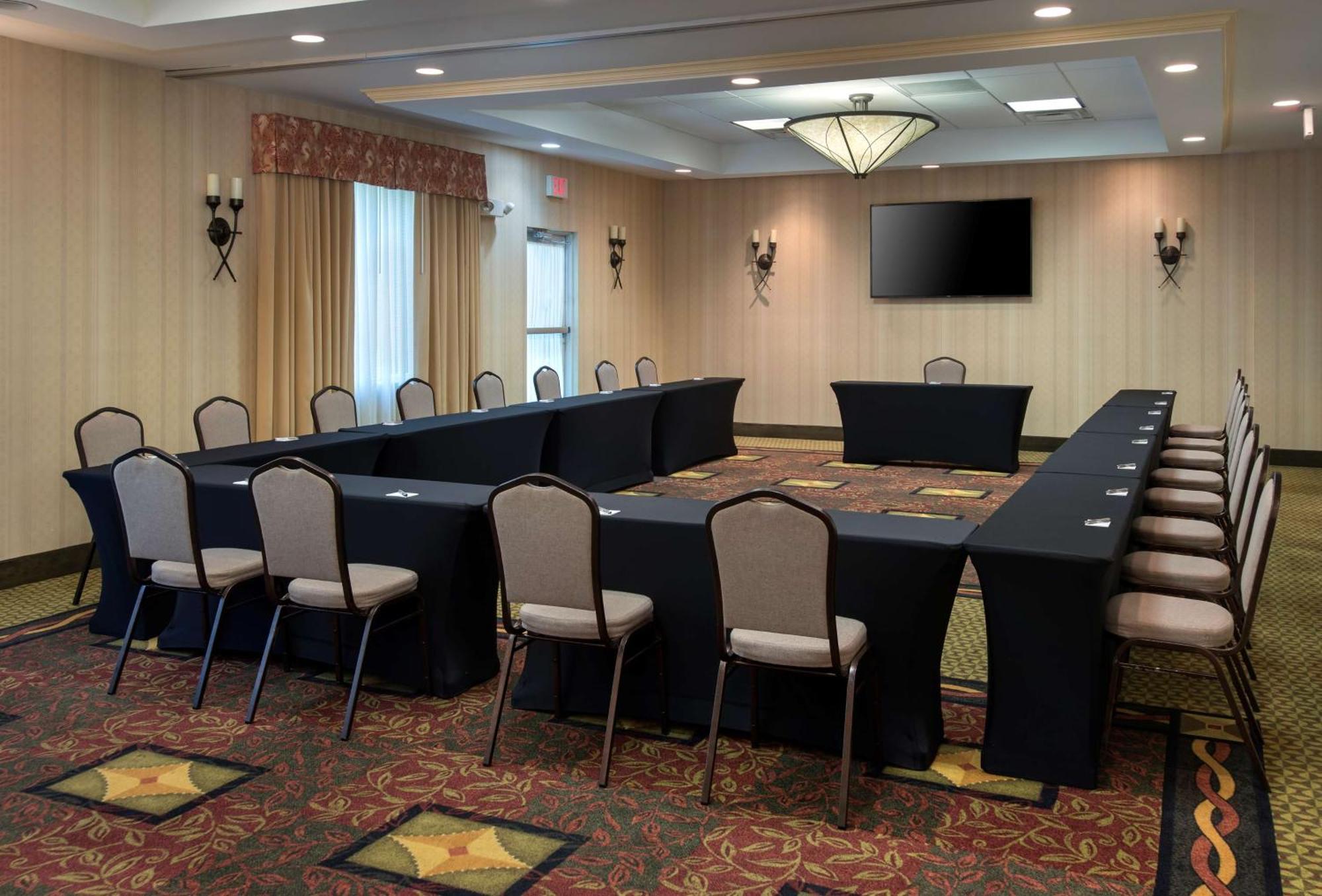 Hilton Garden Inn Riverhead  Kültér fotó