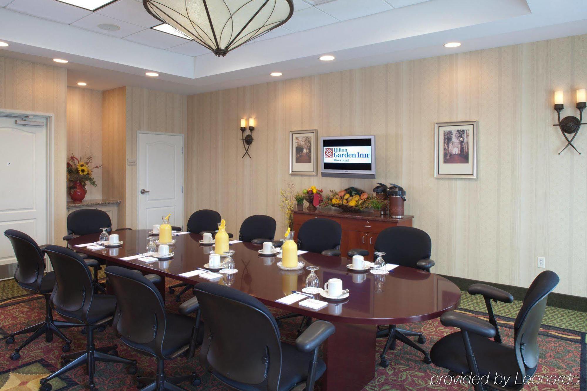 Hilton Garden Inn Riverhead  Kültér fotó