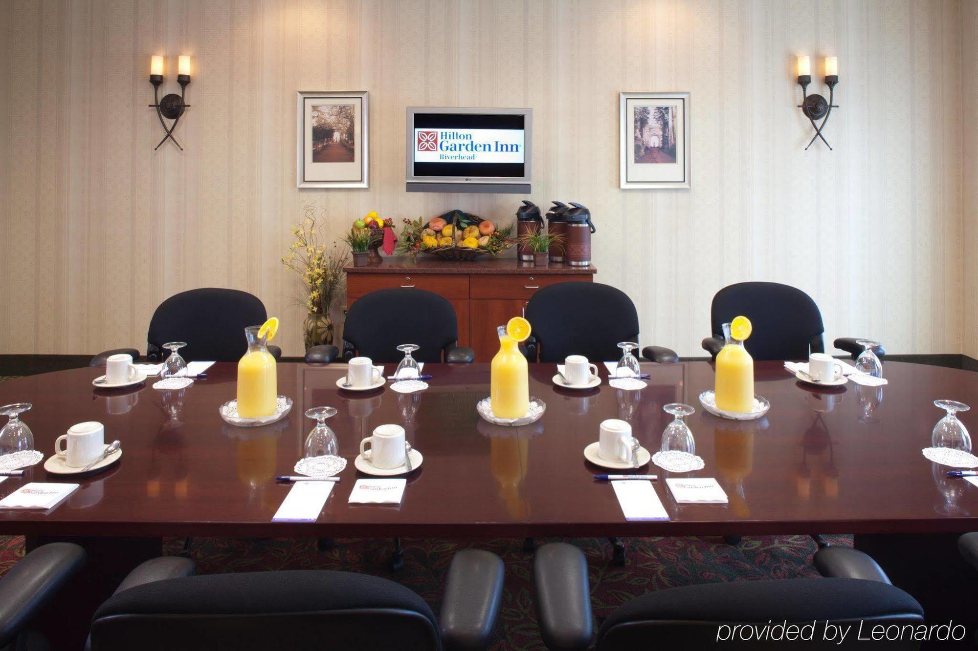 Hilton Garden Inn Riverhead  Kültér fotó